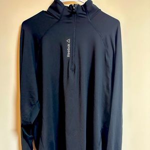 Reebok 2XL Black Long Sleeve Pullover.